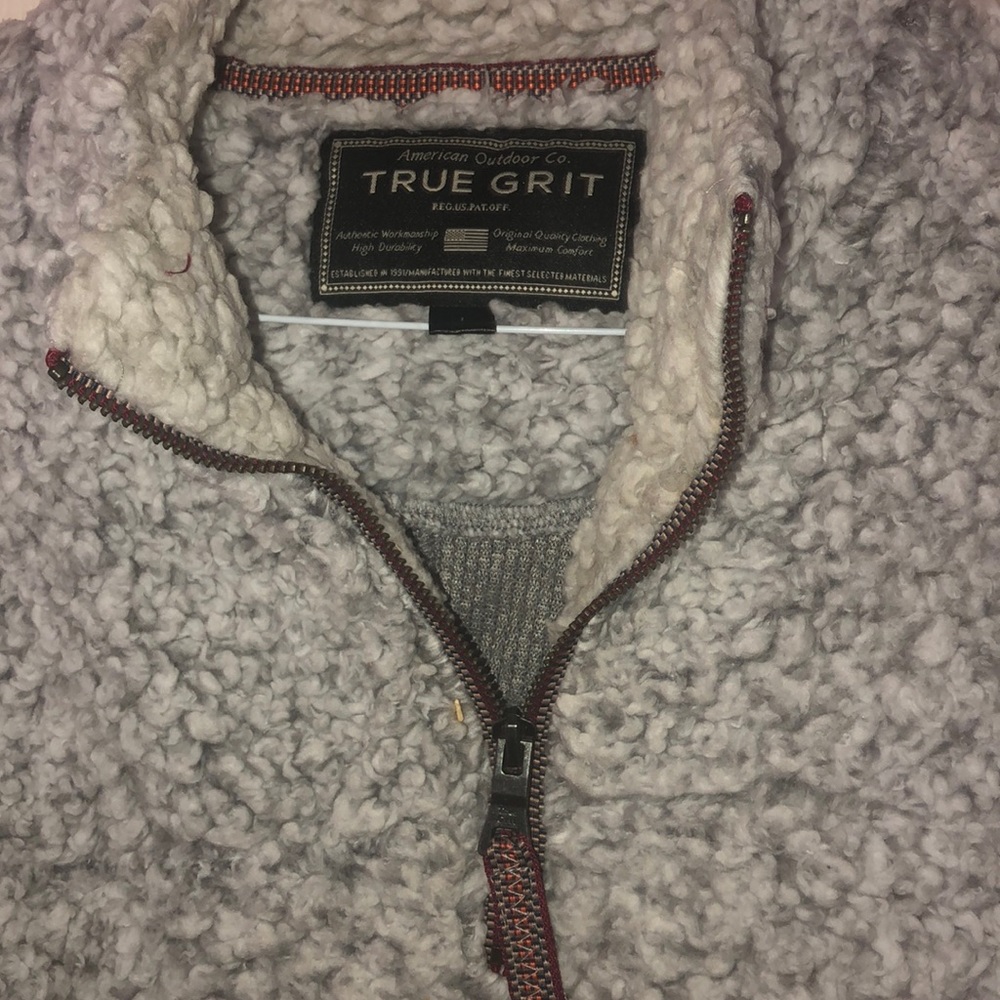 True Grit pullover - Picture 3 of 3
